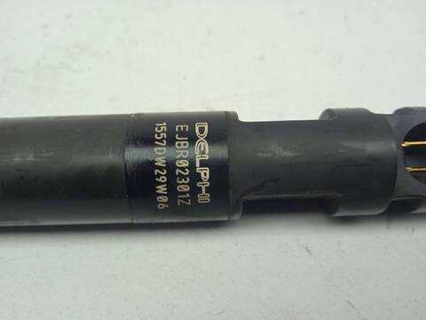 Foto 3ª: Inyectores Kia Carnival 2.9 CDRI EX 144CV 106KW [J3] (2003)