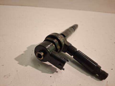 Foto 2ª: Inyectores Opel Astra Z17DTH (2004)