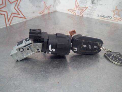 Foto 2ª: Antirrobo Peugeot 208 ALLURE 101CV 74KW [HN05/PSA] (2021)