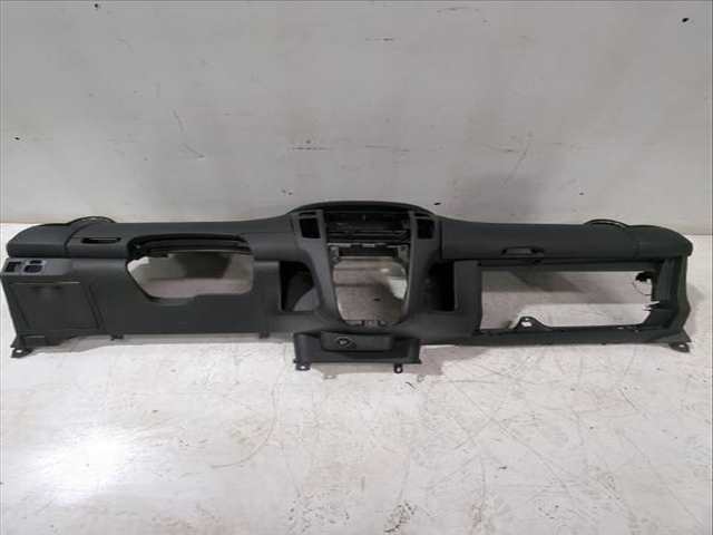 Salpicadero Toyota Yaris 1.33 VVT-I NSP90_) 100CV