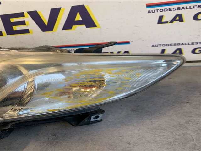 Foto 3ª: Faro Izquierdo Toyota Corolla 1.3 16V100CV [1NR] (2011)