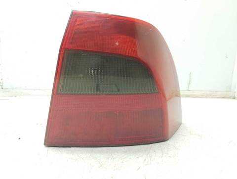 Piloto Trasero Derecho Opel Vectra BASICO 1999 ) BERLINA 101CV 74KW