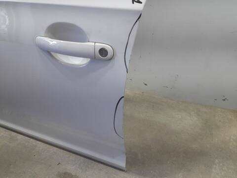 Foto 3ª: Puerta Delantera Izquierda Skoda Rapid 1.2 TSI 105CV 77KW [CBZB] (2013)