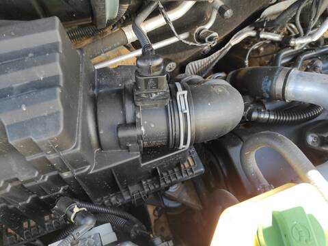 Caudalimetro Volkswagen Transporter D T5 TRANSPORTER FURGON COMBI 7H) BNZ