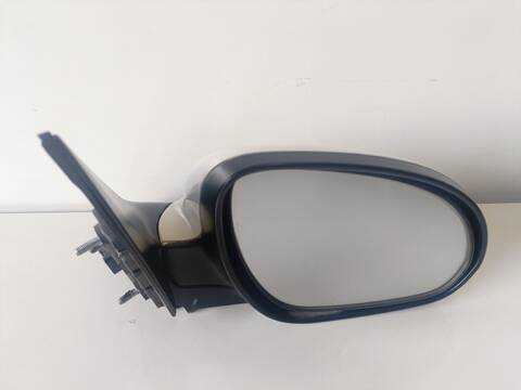 Retrovisor Derecho Hyundai i30 CLASSIC 1.6 CRDI CAT 1582 CM3) 116CV