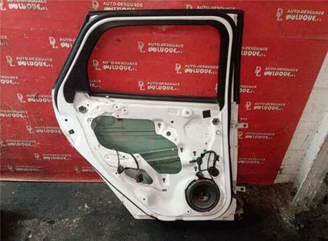 Foto 2ª: Puerta Trasera Izquierda Ford Focus 1.6 TDCI [T1DA]