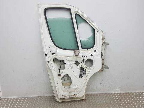 Foto 3ª: Puerta Delantera Izquierda Peugeot Boxer 335 L1H2 PRO BLUEHDI 140 STARTSTOP (1994)