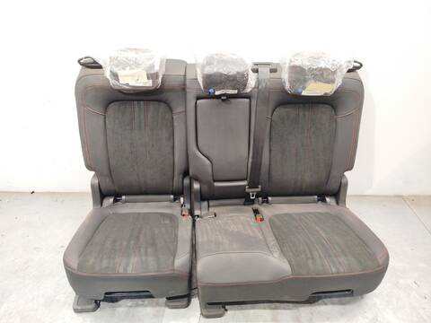 Foto 2ª: Asientos Traseros Ford Kuga 2.5 DURATEC PLUG-IN-HYBRID 152CV 112KW [BGDA] (2024)