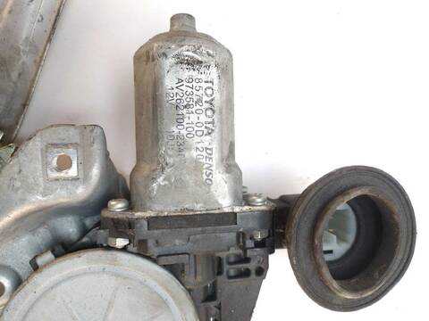 Foto 3ª: Elevalunas Manual Trasero Derecho Toyota Auris 1.4 D-4D NDE150_ NDE150R) (2006)