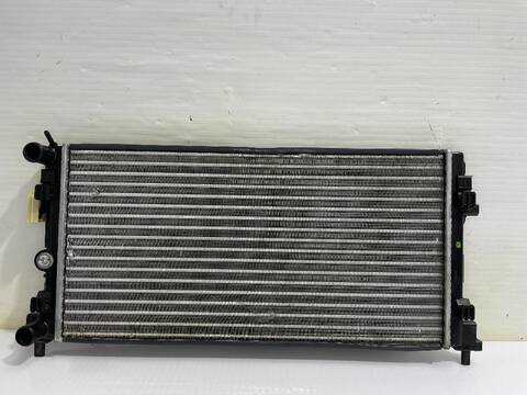 Foto 3ª: Radiador Motor Volkswagen Polo ADVANCE BLUEMOTION 90CV [CUSB] (2014)