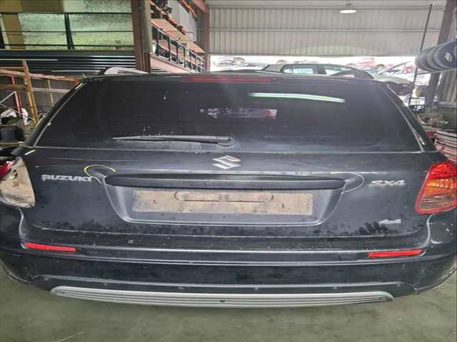 Portón Suzuki SX4 GLX 120CV 88KW