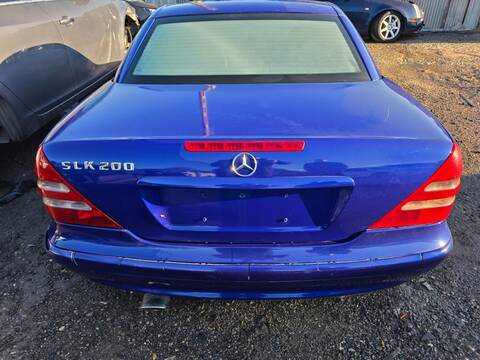 Portón Mercedes Clase SLK 200 G ROADSTER R170) MOTOR M111.958