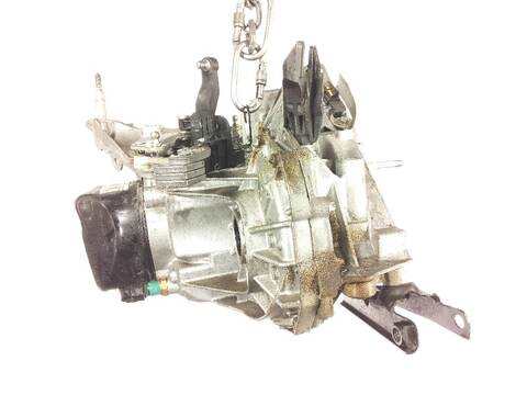 Foto 3ª: Caja Cambios Dacia Sandero 1.0 TCE 100 [H4D 450] (2012)