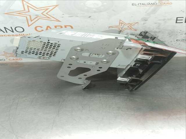 Foto 2ª: Sistema Audio Radio CD Subaru Outback EXECUTIVE PLUS 150CV 110KW [EE20] (2015)