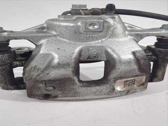 Foto 2ª: Pinza Freno Delantera Izquierdo Toyota Corolla 1.8 HYBRID ZWE211) 122CV [2ZR-FXE] (2019)