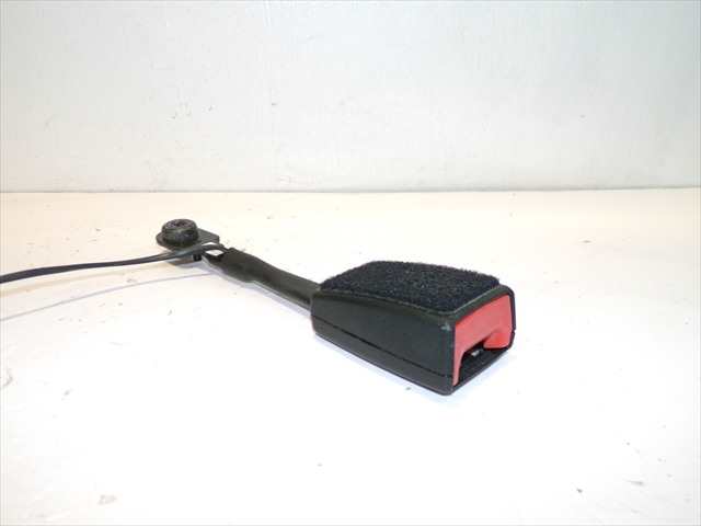 Cinturón Delantero Derecho Opel Astra 1.4 G MODELO J,2013-2016