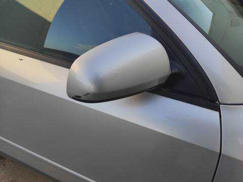 Retrovisor Derecho Audi A4 AWX BERLINA