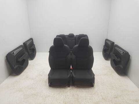 Juego Asientos Completos Renault Arkana TECHNO