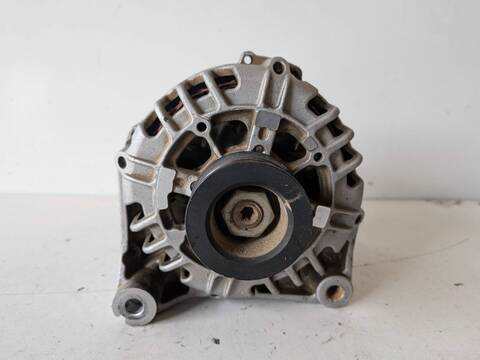 Foto 3ª: Alternador Bmw Serie 3 315 320D 2.0 16V DIESEL CAT 136CV (2003)