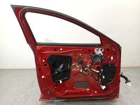 Foto 4ª: Puerta Delantera Izquierda Mazda 3 SEDAN 2.5 E-SKYACTIV-G 140CV 103KW [PY] (2025)