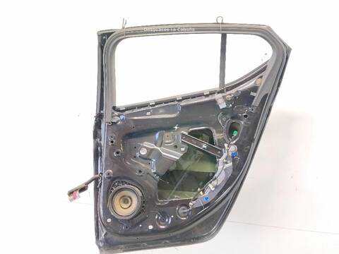 Foto 3ª: Puerta Trasera Derecha Opel Astra 1.4 TURBO 68) 150CV [B 14 XFT] (2015)