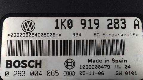 Foto 3ª: Centralita Motor ECU Volkswagen Golf 1.9 TDI 105CV 77KW [BKC] (2006)