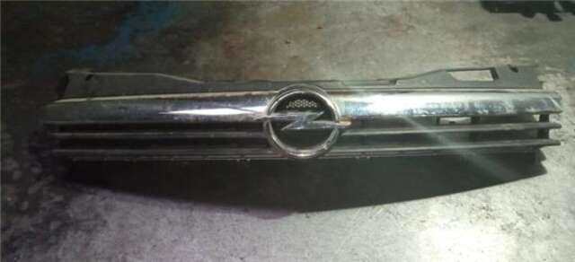 Rejilla Delantera Opel Astra 1.7 CDTI