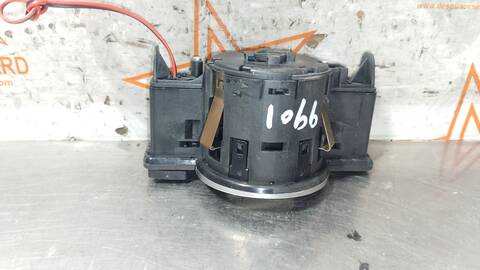 Foto 2ª: Mando Luces Mercedes Clase A 140 A 200 CDI 176.008) 136CV 100KW [651930] (2017)