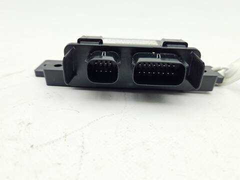 Foto 2ª: Centralita Motor ECU Land Rover Defender D250 MHEV 4X4 249CV 183KW [DT306] (2022)