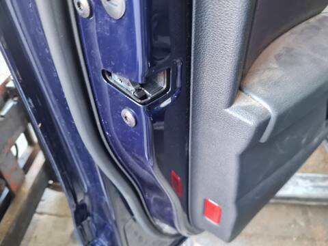 Cerradura Puerta Delantera Izquierda Audi Q3 35 TDI BASICO 150CV 110KW