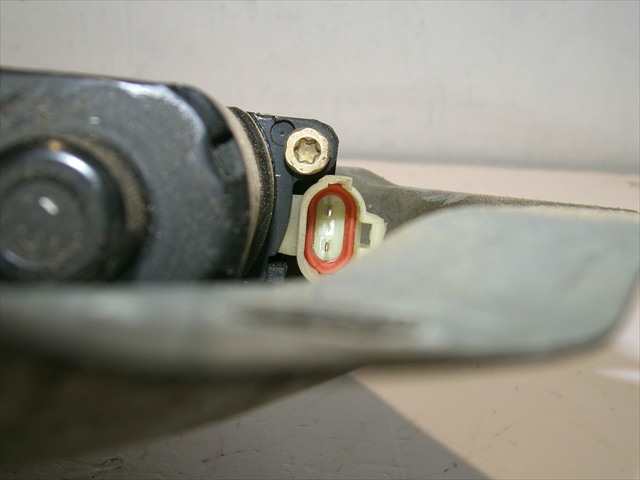 Foto 4ª: Elevalunas Eléctrico Delantero Derecho Hyundai Elantra 2.0 CRDI 2000-2003 [D4EA] (2003)