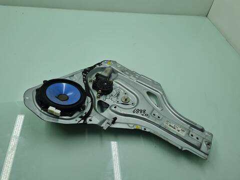 Foto 3ª: Elevalunas Manual Trasero Derecho Kia Sportage CUP 140CV 103KW [D4EAV] (2006)