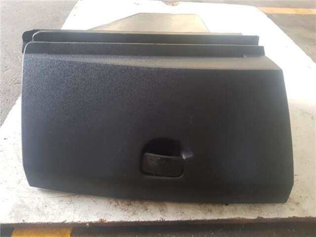 Guantera Renault Megane 1.4 AUTHENTIQUE [1.4 LTR. - 72 KW 16V] II BERLINA 5P (10.2002-_)