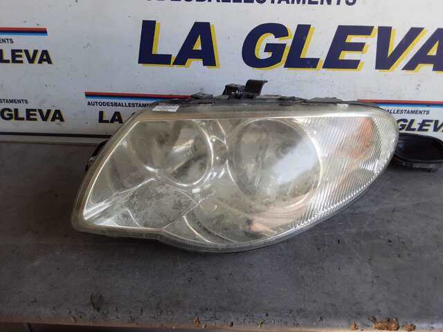 Faro Izquierdo Chrysler Voyager 2.8 CRDI