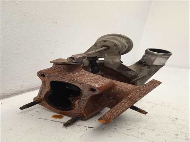 Foto 2ª: Turbocompresor Dacia Sandero LAUREATE 68CV 50KW [K9K792] (2010)