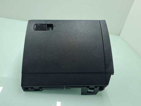 Guantera Volkswagen Touran ADVANCE BMT 150CV 110KW
