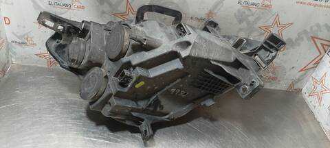 Foto 4ª: Faro Izquierdo Peugeot Partner OUTDOOR 92CV 68KW [9H06] (2013)