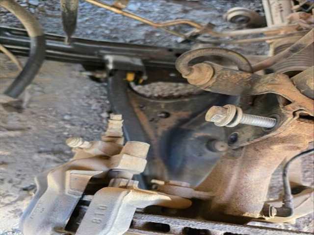 Brazo Suspension Delantero Izquierdo Dacia Sandero H4B408