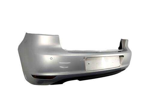 Paragolpes Trasero Volkswagen Golf 1.4 16V TSI 1390 CM3) 122CV