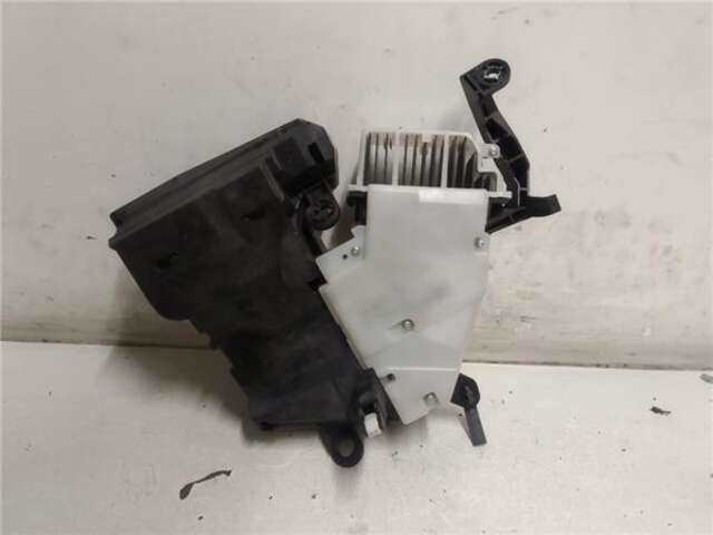 Foto 2ª: Sistema GPS Toyota Prius 1.8 HYBRID [2ZR-FXE]