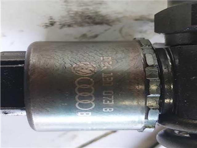 Foto 3ª: Inyectores Seat Altea 2.0 TDI 16V 140CV 103KW [BKD] (2004)