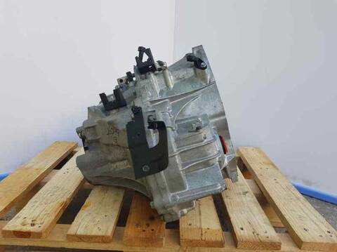 Foto 2ª: Caja Cambios Nissan X-Trail TEKNA 130CV 96KW T32) [R9M] (2017)