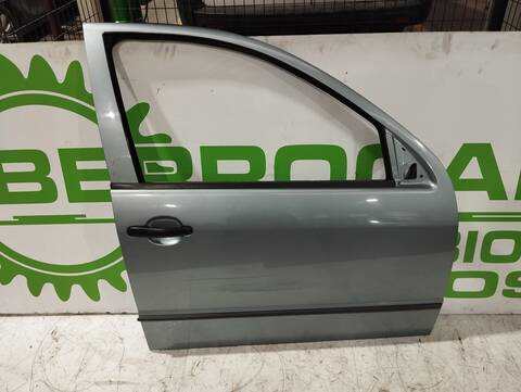 Puerta Delantera Derecha Skoda Fabia 1.2 12V 64CV 47KW