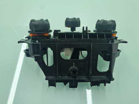 Foto 4ª: Mando Calefacción A. A. Iveco Daily CABINA SIMPLE 35 C... BATALLA 3000 146CV 107KW CAJA ABIERTA [D-F1CE0481F*A] (2009)