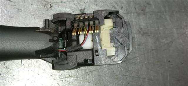 Foto 2ª: Mando Multifuncion Peugeot 207 1.6 HDI [9HR]
