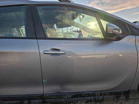Puerta Delantera Derecha Peugeot 2008 STYLE 82CV 60KW