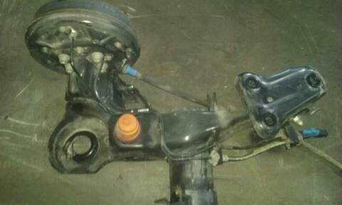 Foto 2ª: Puente Trasero Peugeot 208 1.2 12V E-VTI 82CV 60KW [HM01] (2016)