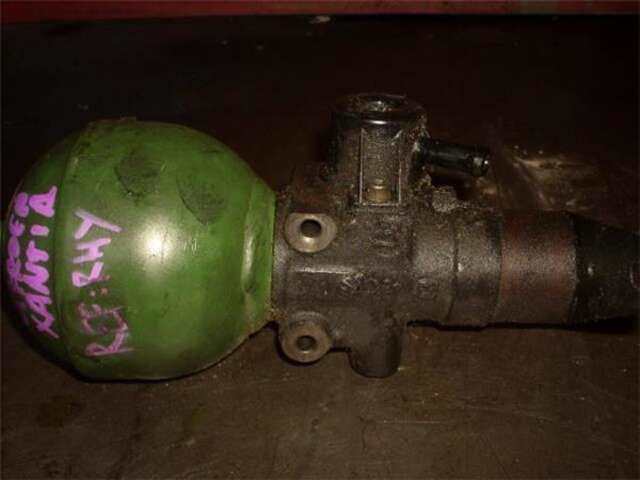 Foto 2ª: Bomba de Suspension Citroen Xantia 2.0 HDI 90 [RHY (DW10TD)]