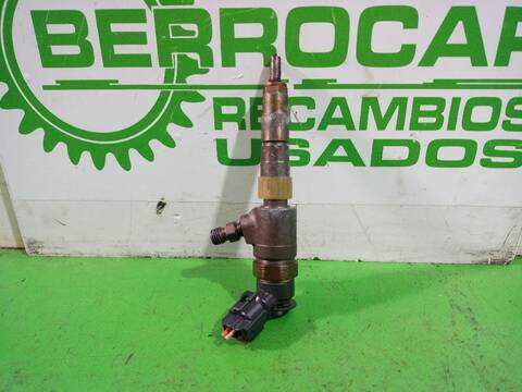 Foto 3ª: Inyectores Peugeot 208 1.6 BLUE-HDI FAP 75CV [BH02] (2012)