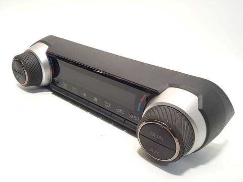 Foto 2ª: Mando Climatizador Toyota Rav4 2.5 HYBRID AWD AXAP54) 306CV 225KW [A25A-FXS] (2022)